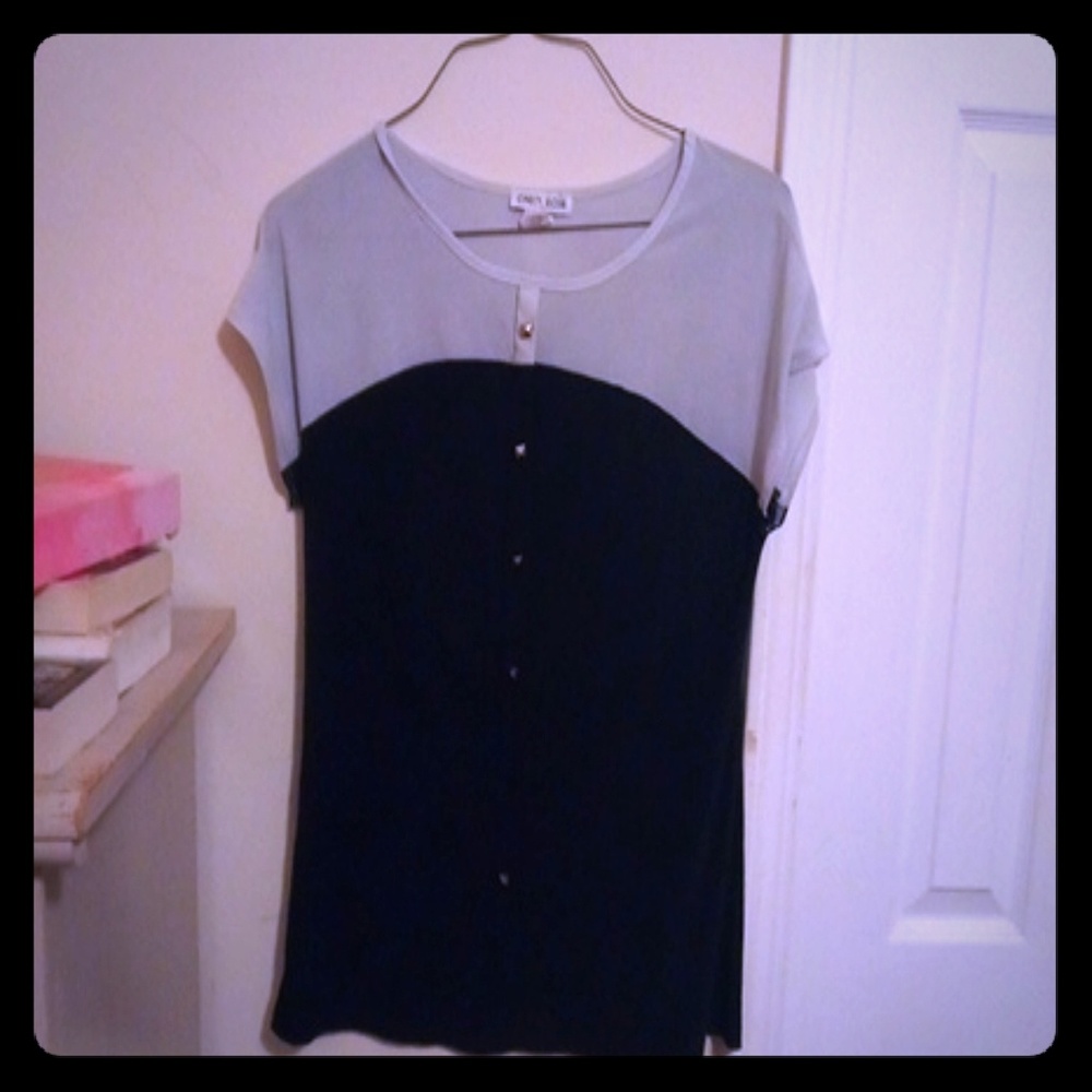 Carol Rose Black and White Shirt